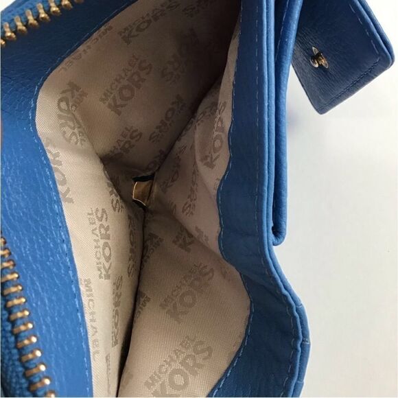 Michael Kors Blue Pebble Leather Zip Around Wallet - Picture 8 of 12